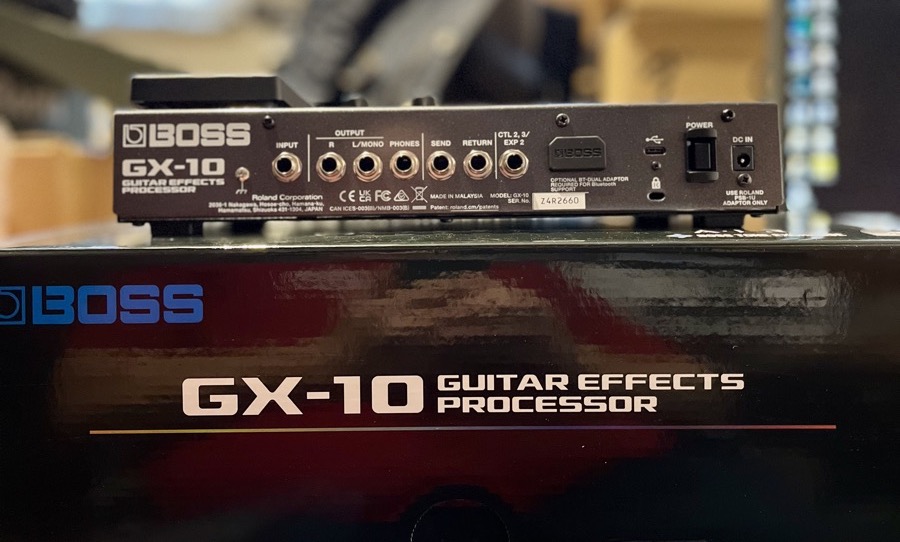 BOSS BOSS GX-10 Guitar Effects Processor With Touchscreen - Effects