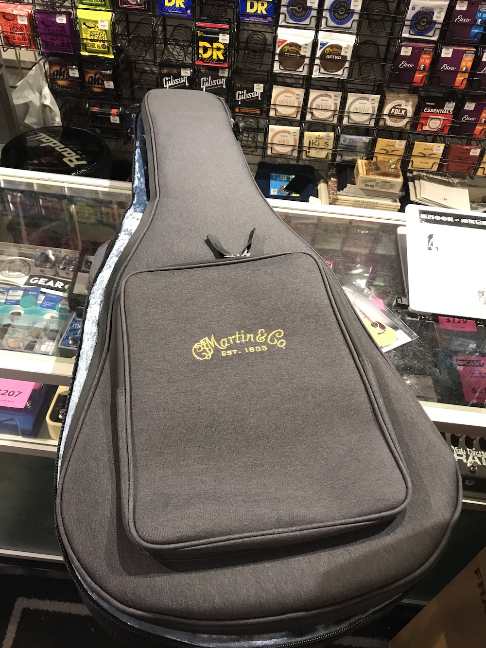 Martin Martin D-12E Road Series All Solid Wood Gloss Acoustic w/Pickup and padded case - Guitars