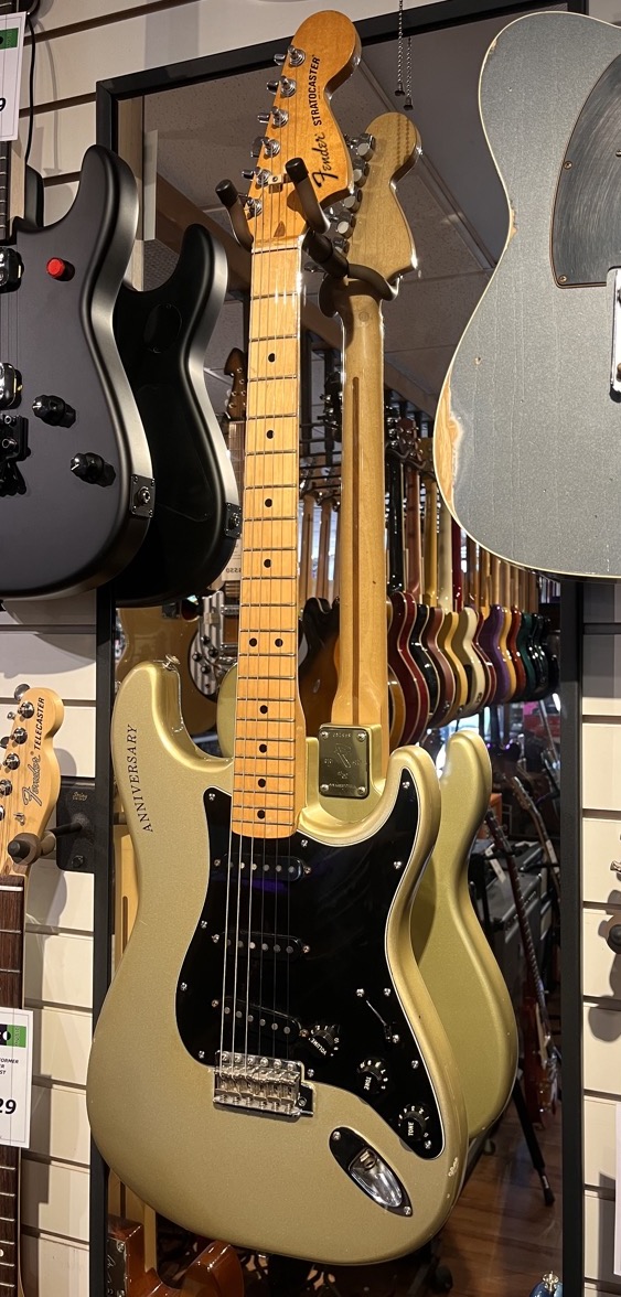USED Fender 1979 25th Anniversary  &hellip;