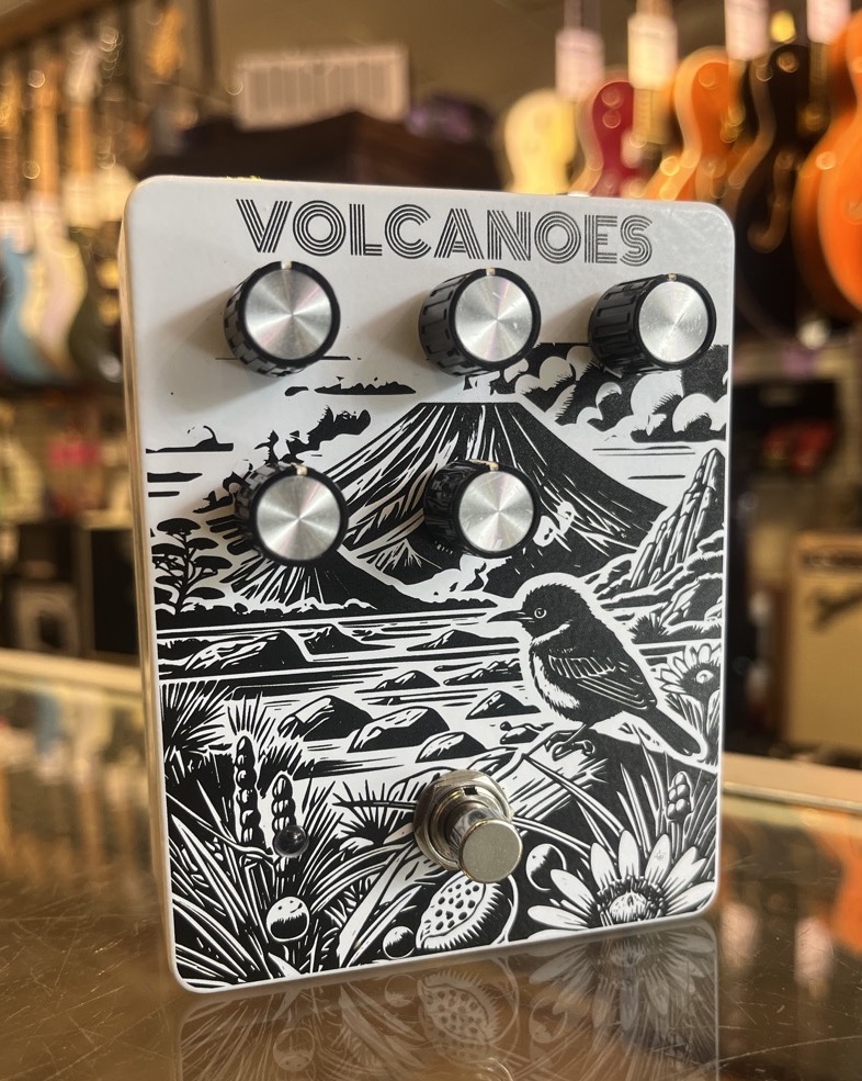 USED Spruce Effects Volcanoes Octave Fuzz  &hellip;