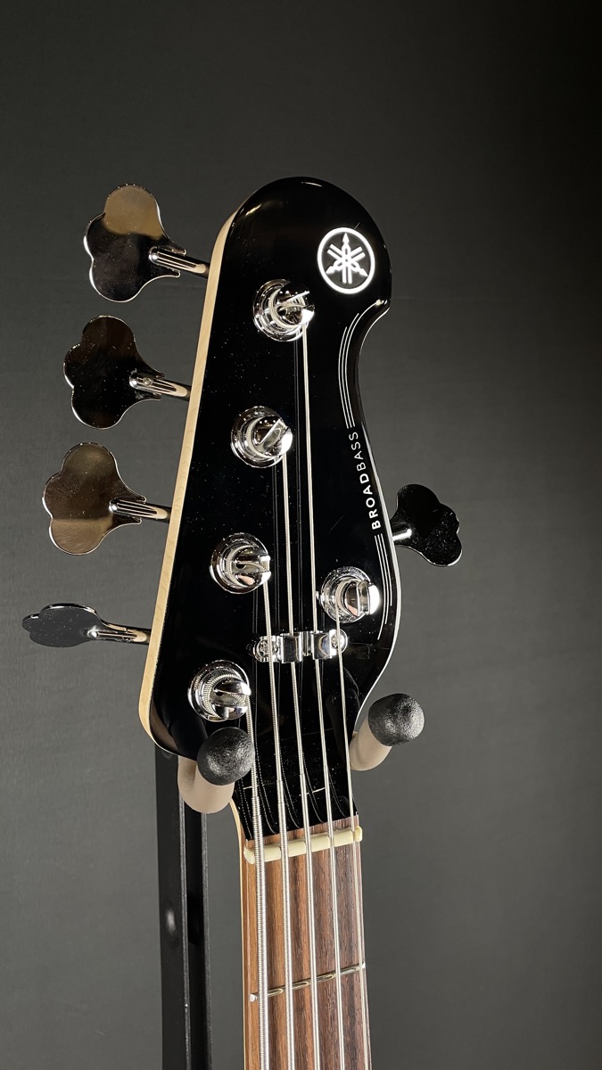Yamaha USED Yamaha BB435 5 String Bass In Teal Blue - Used