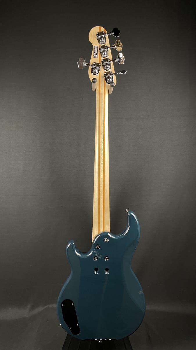 Yamaha USED Yamaha BB435 5 String Bass In Teal Blue - Used